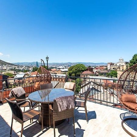 3Br Apt W Huge Terrace & Magnificent Views Tbilisi Ngoại thất bức ảnh