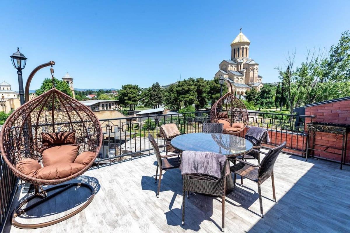 3Br Apt W Huge Terrace & Magnificent Views Tbilisi Ngoại thất bức ảnh