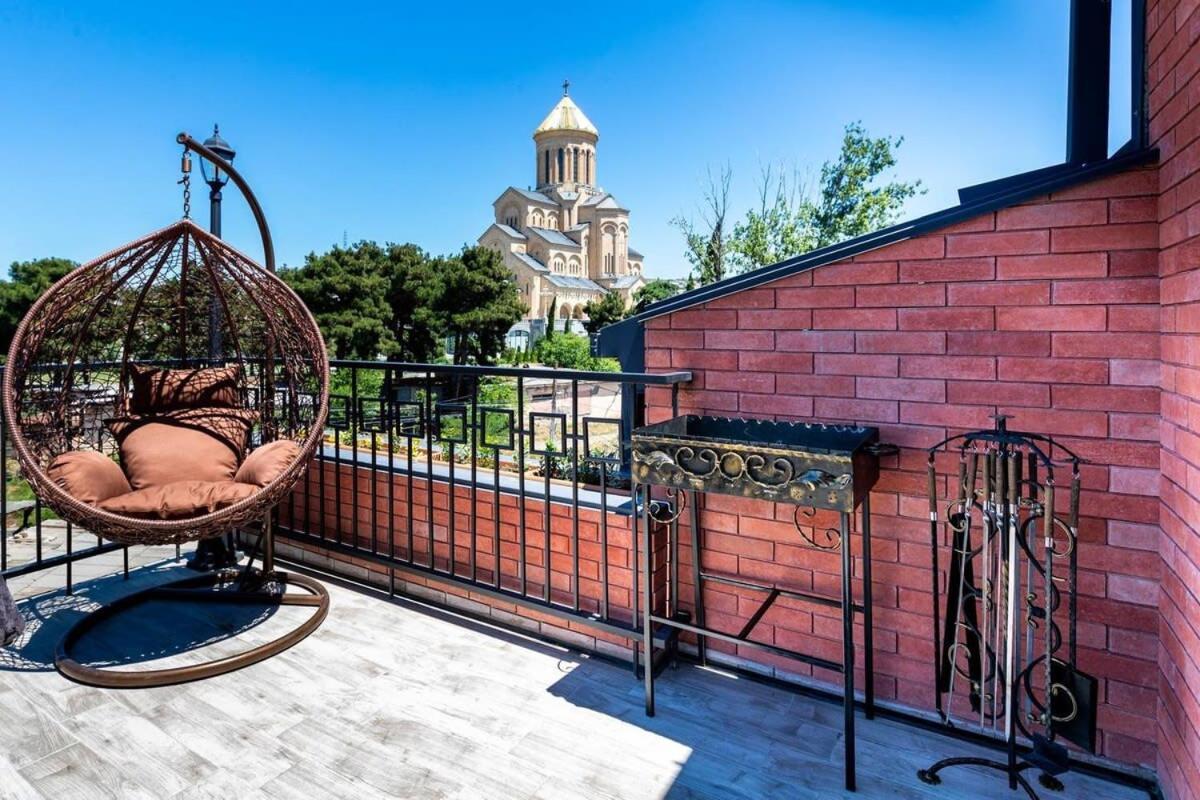 3Br Apt W Huge Terrace & Magnificent Views Tbilisi Ngoại thất bức ảnh